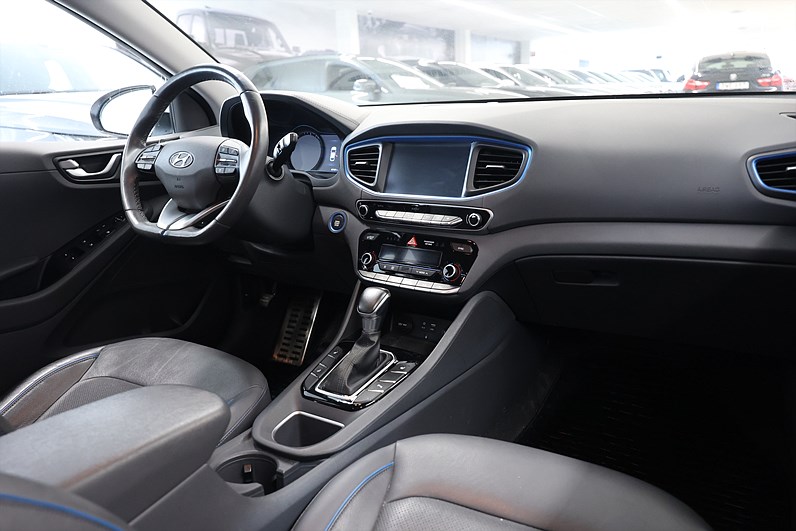 Hyundai Ioniq Hybrid 1.6 141hk Premium Plus Infinity Keyless B-kamera Navi