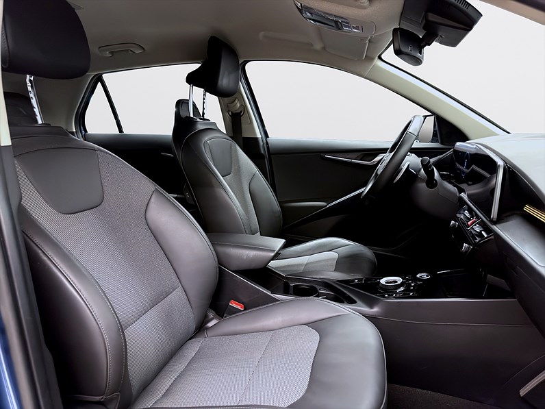 Kia Niro Plug-In-Hybrid 183hk Action Drag Navi PDC B-Kamera