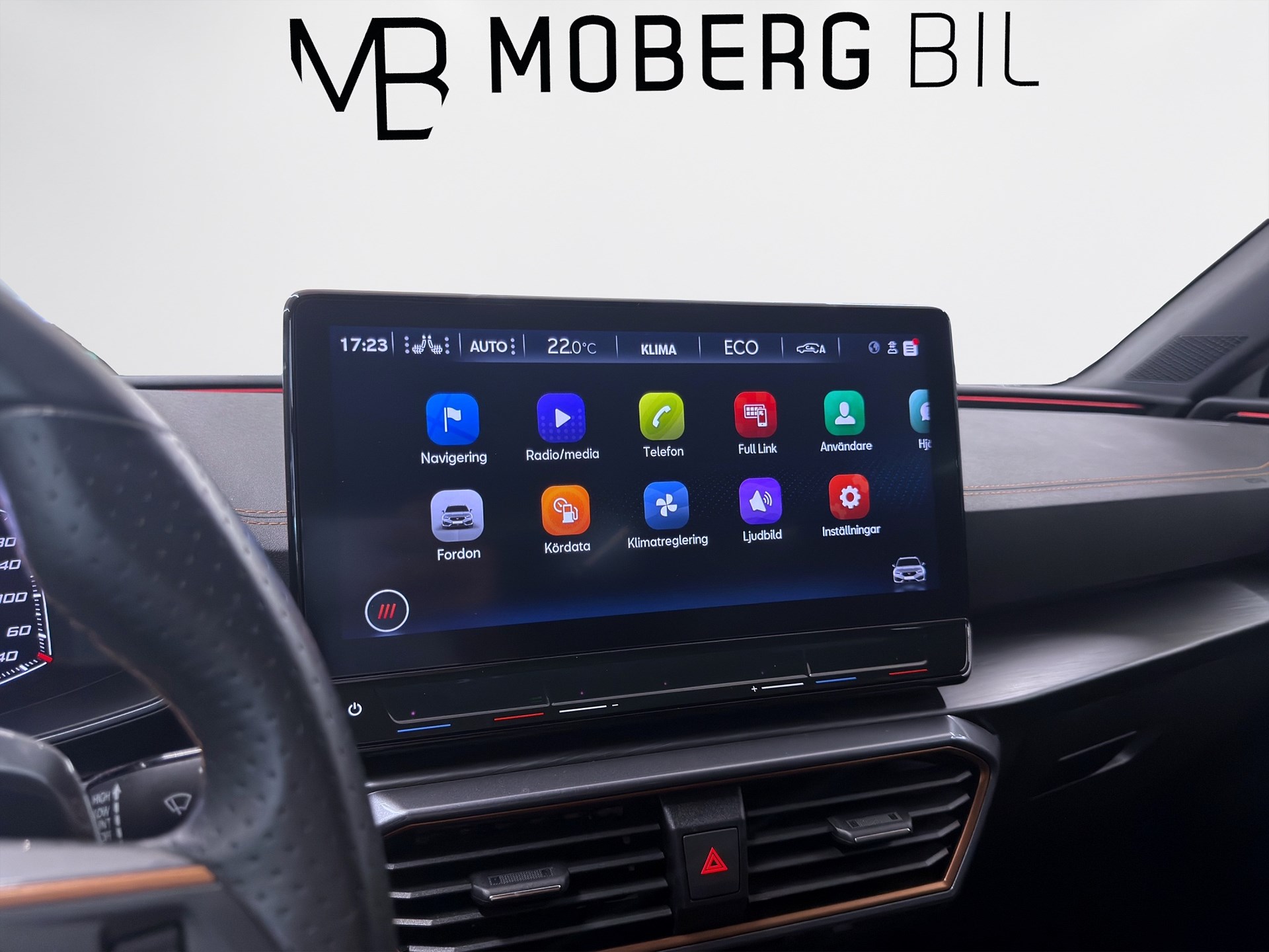 VZ Sportstourer e-Hybrid 245hk FR Drag B-Kamera Navi