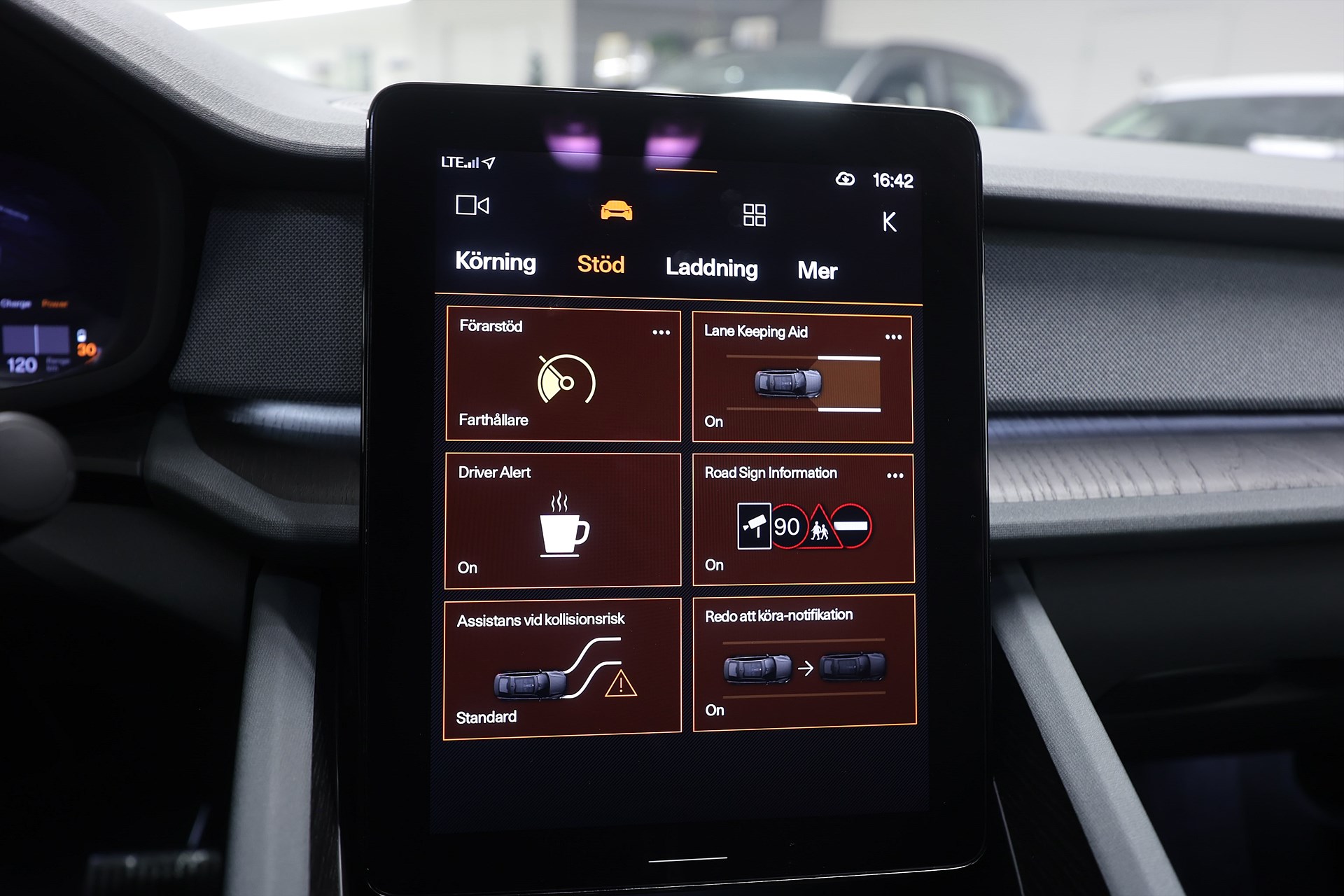 Polestar 2 Long Range Single Motor 231hk Plus H/K Pano