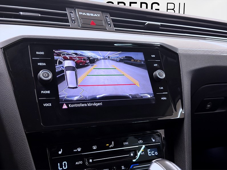 Volkswagen Passat SC GTE 218hk Helg på Moberg! Keyless B-Kamera Navi