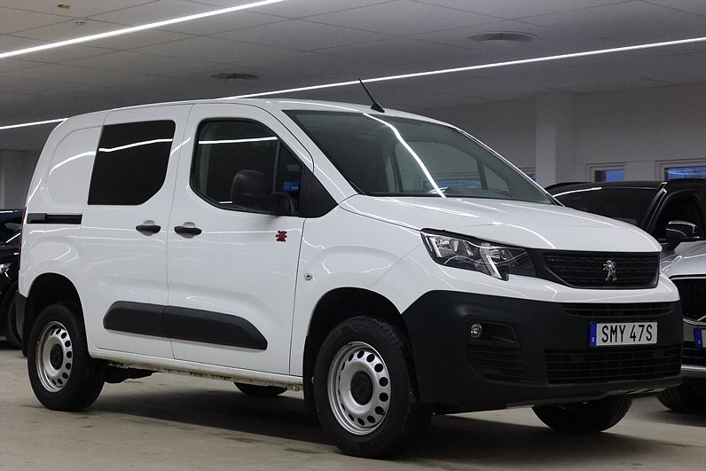 Peugeot Partner L1 1.5 4x4 130hk Värmare Drag PDC MOMS