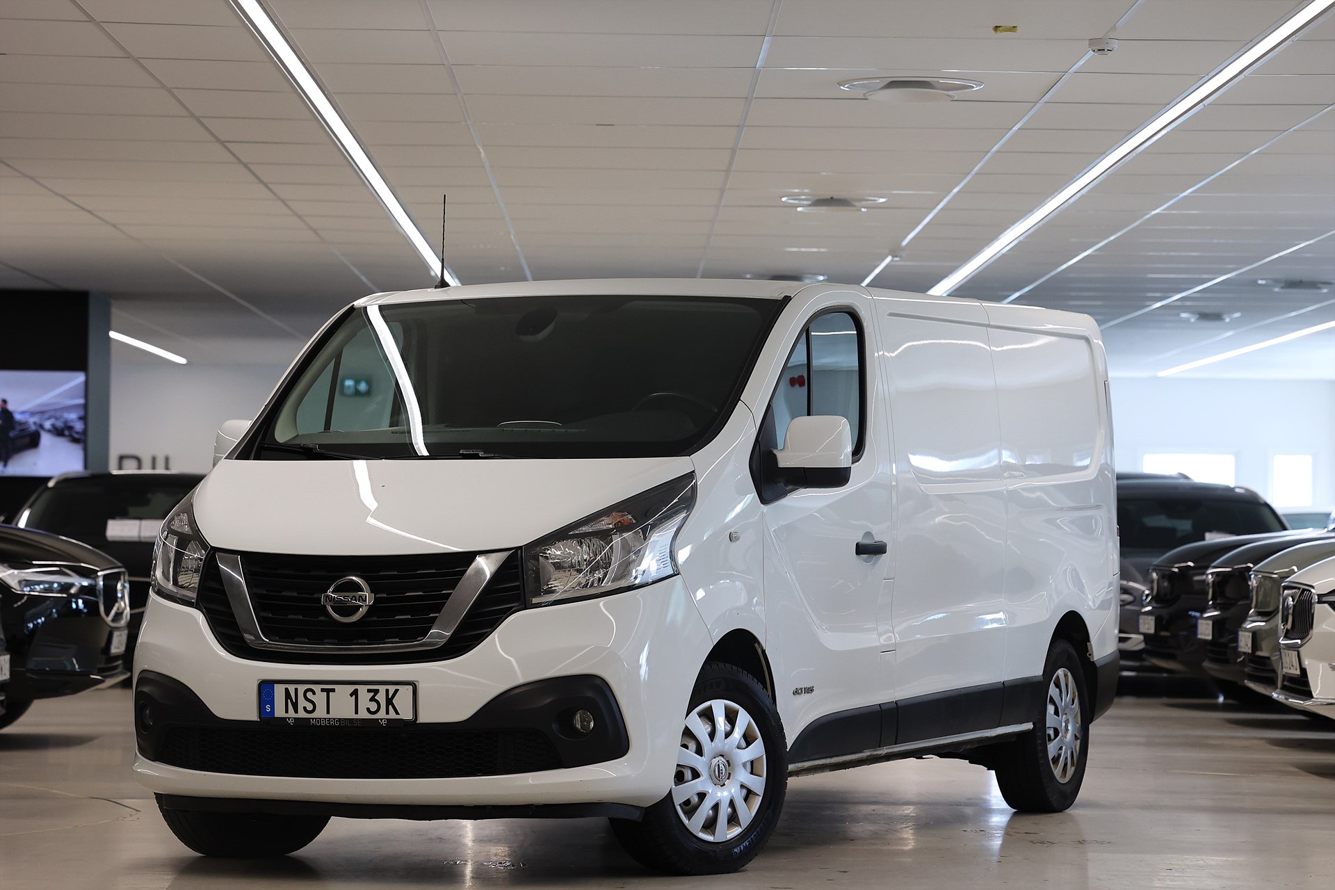 Nissan NV300 1.6 DCI 145hk L2 B-kamera Drag Navi LEASEBAR