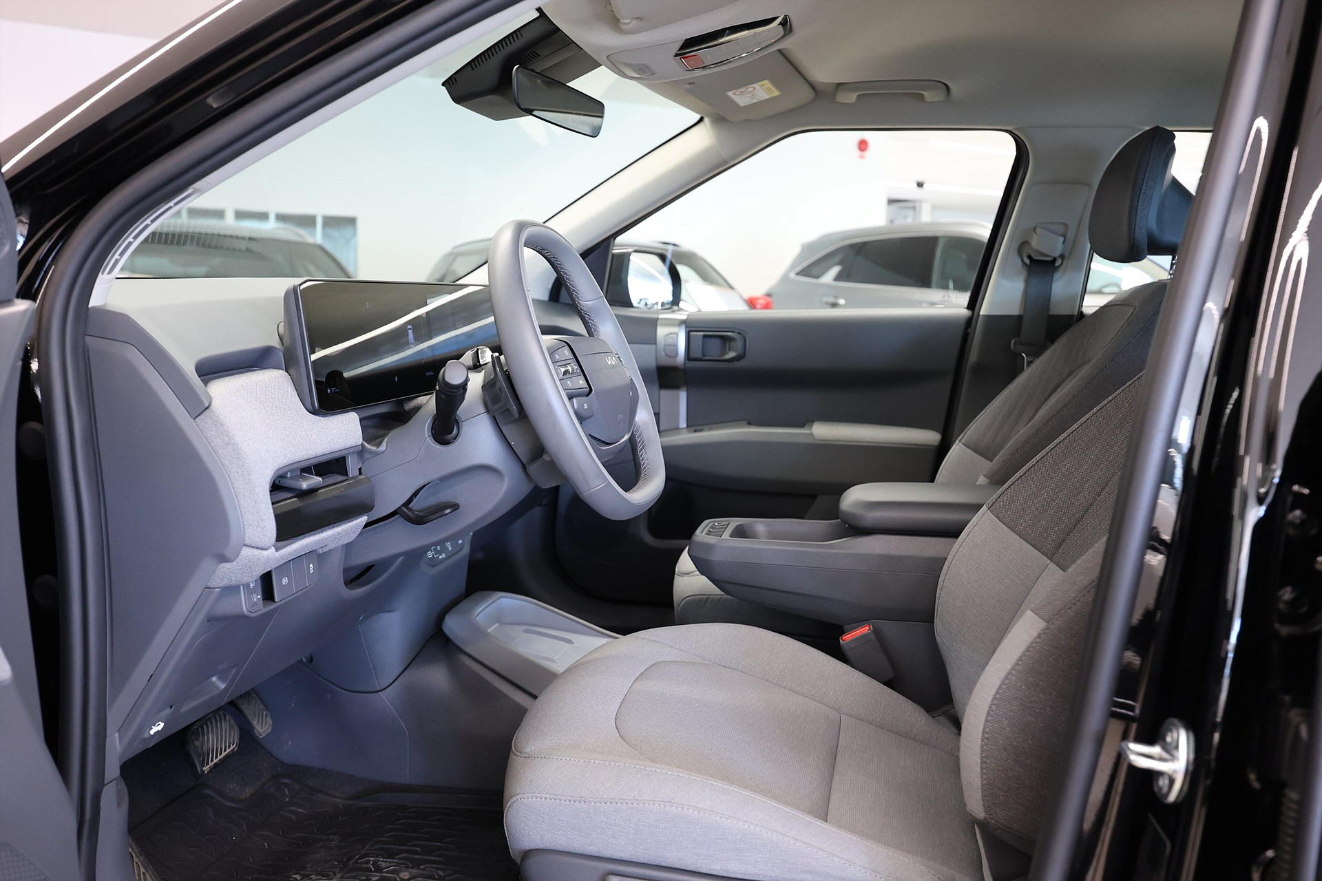 Kia EV3 Long Range 204hk Plus B-kamera Navi Widescreen MOMS