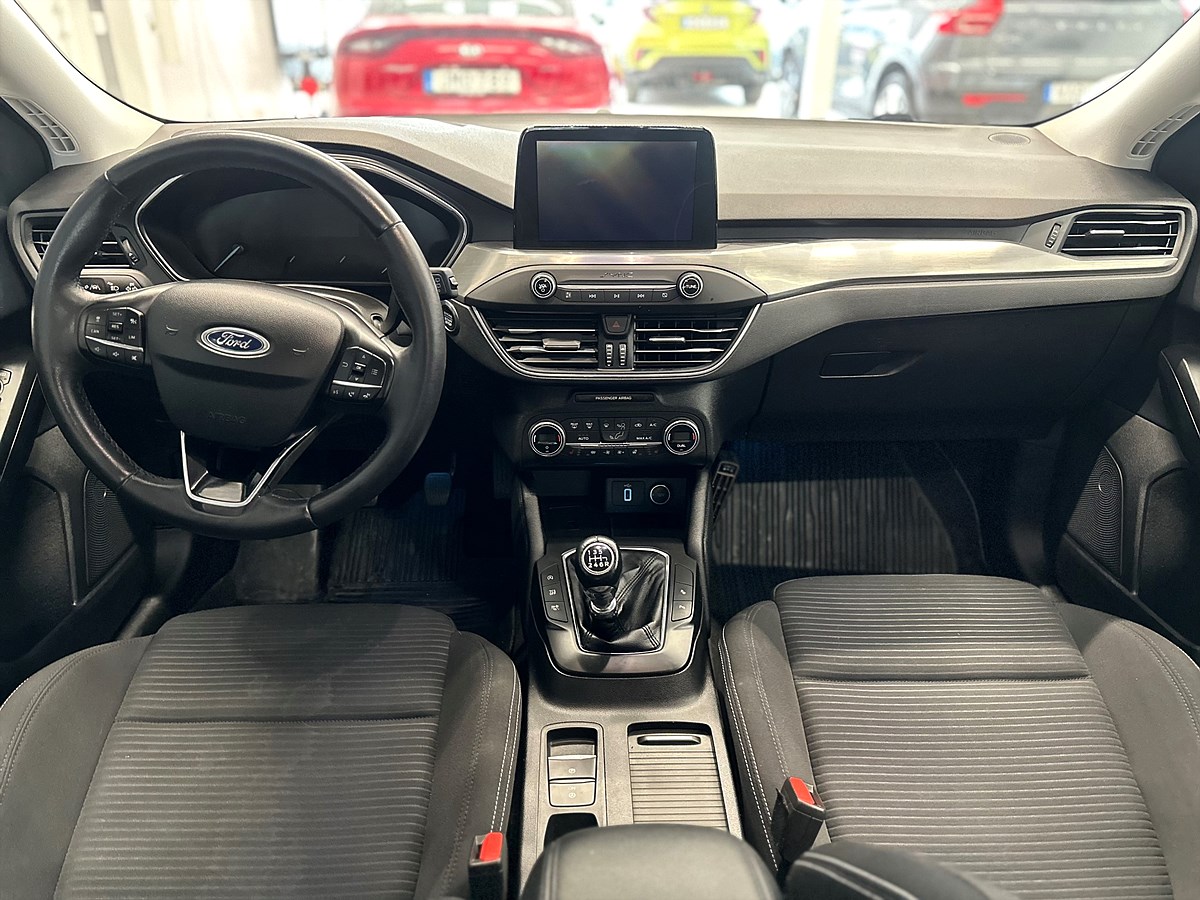 Ford Focus – bild 11