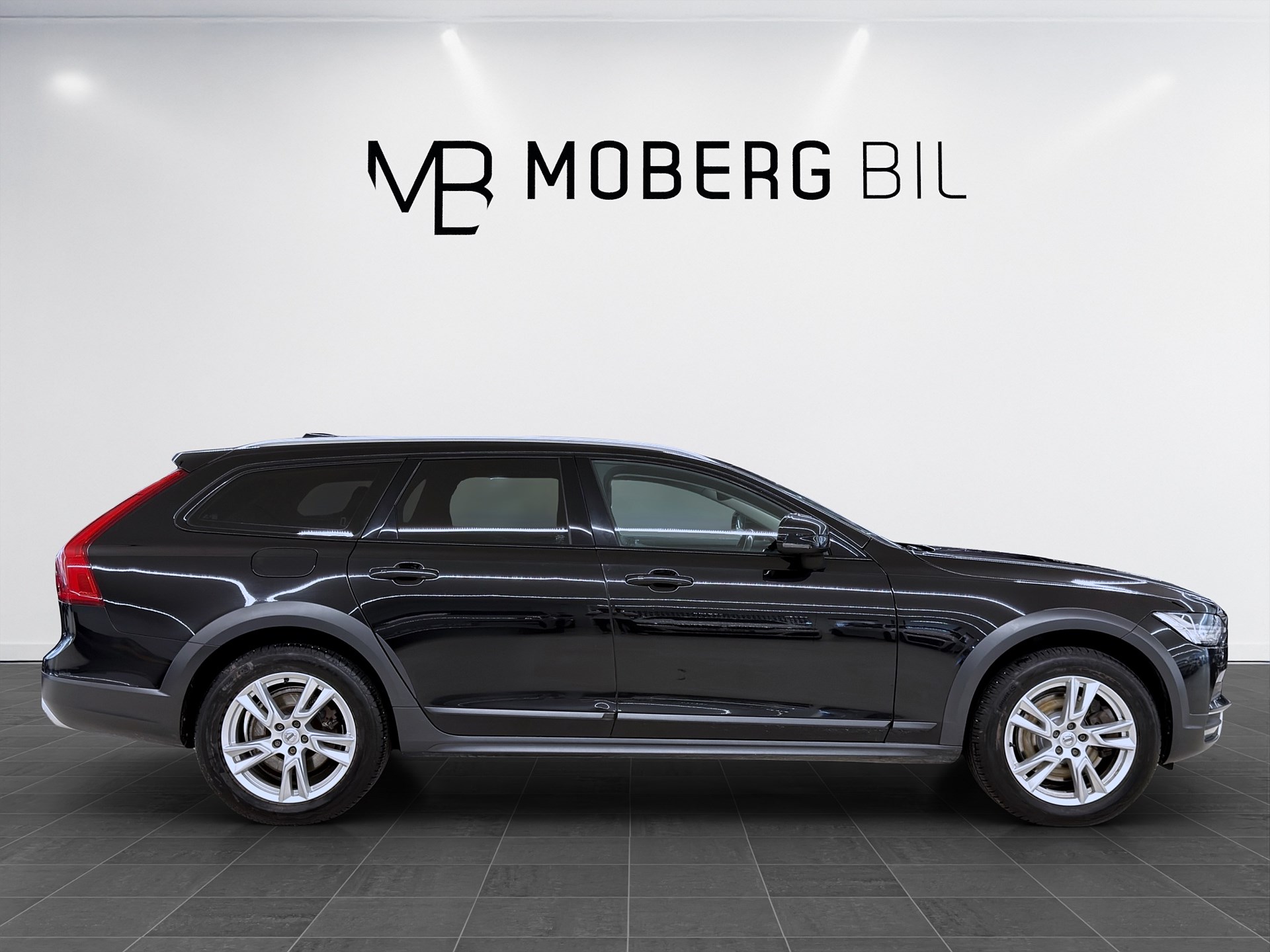 Volvo V90 Cross Country D4 AWD 190hk Business Adv B-Kamera