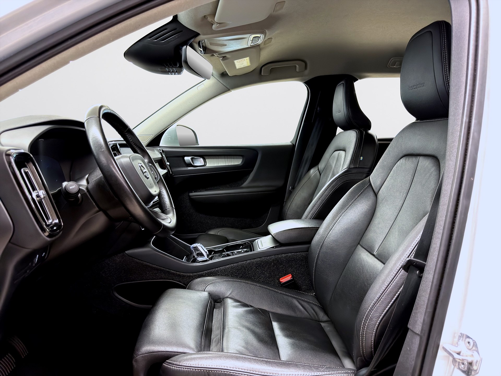 Volvo XC40 D3 150hk Inscription Navi Keyless Värmare B-Kamera
