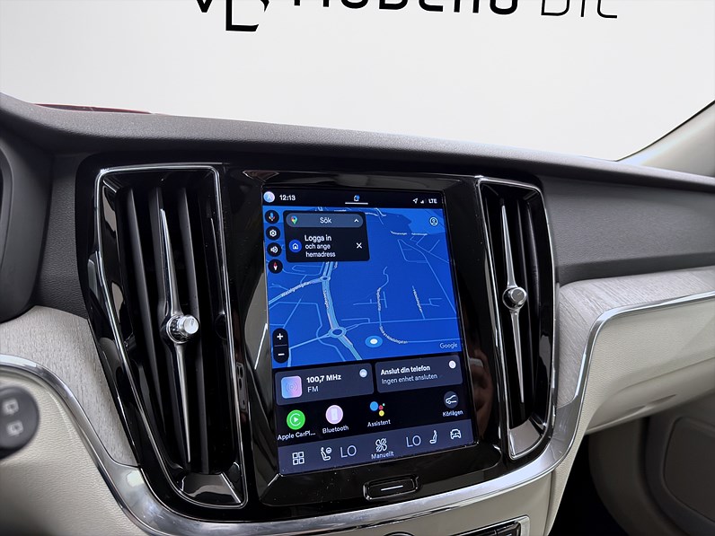 Volvo V60 Recharge T6 399hk Helg på Moberg! Core Edt H/K B-Kam Läder