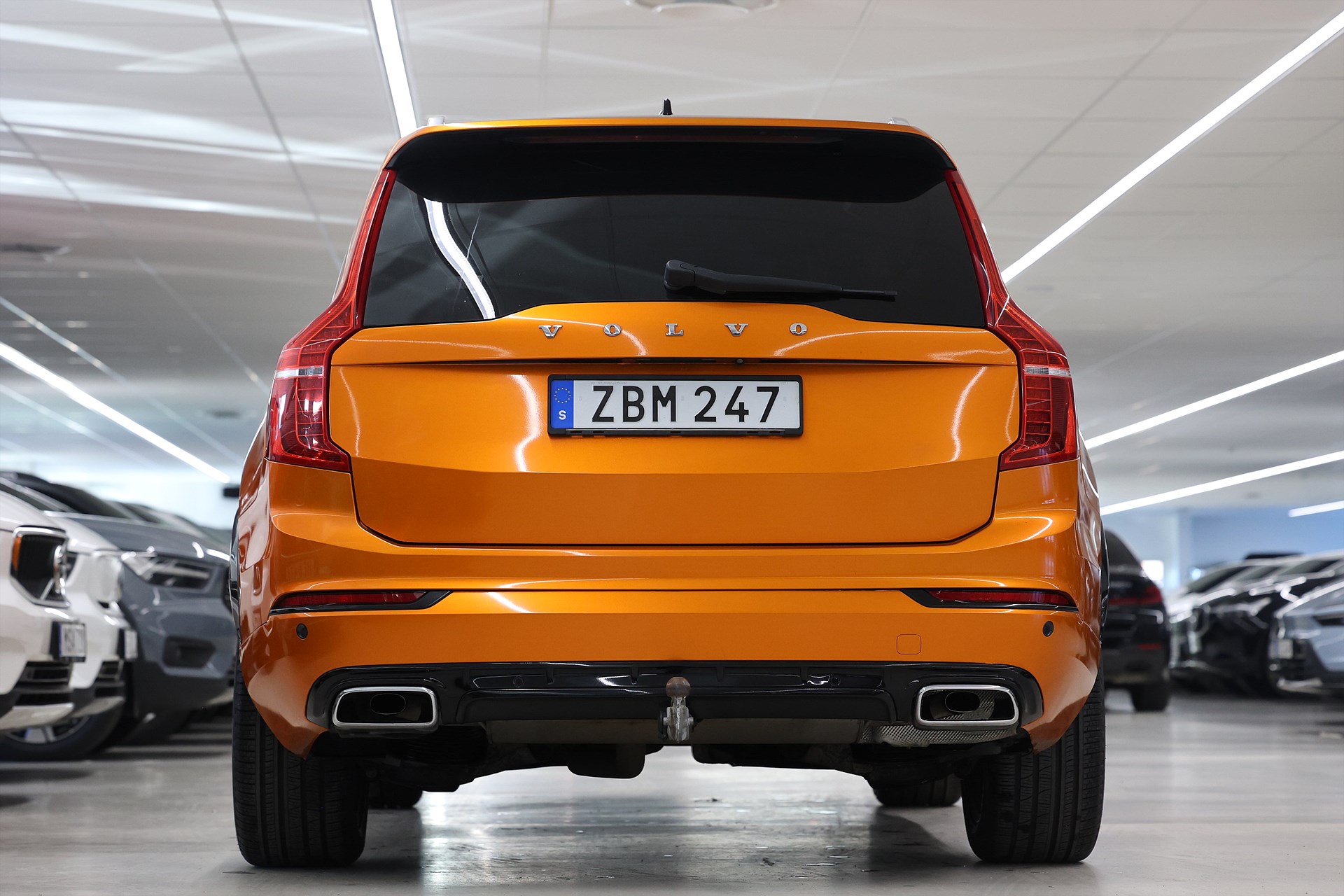 Volvo XC90 D5 AWD 235hk *Hjulkampanj!* R-Design Luft 7-Sits Drag