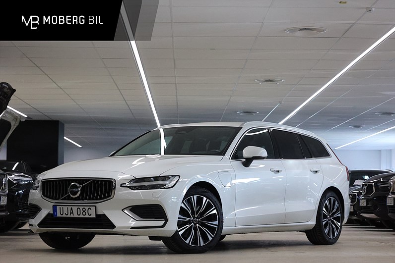 Volvo V60 Recharge T6 AWD 350hk Navi Värmare Drag Keyless