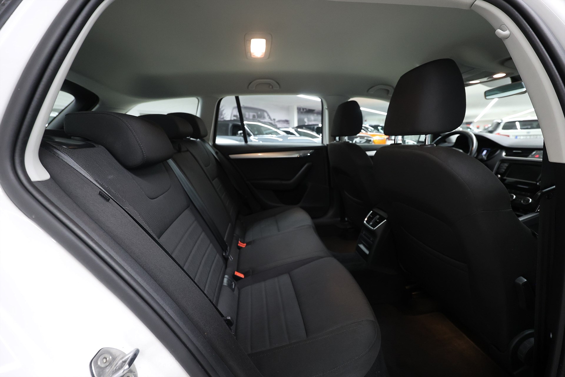 Skoda Octavia 1.4 TSI 150hk *Hjulkampanj!* Style Farth Carplay PDC