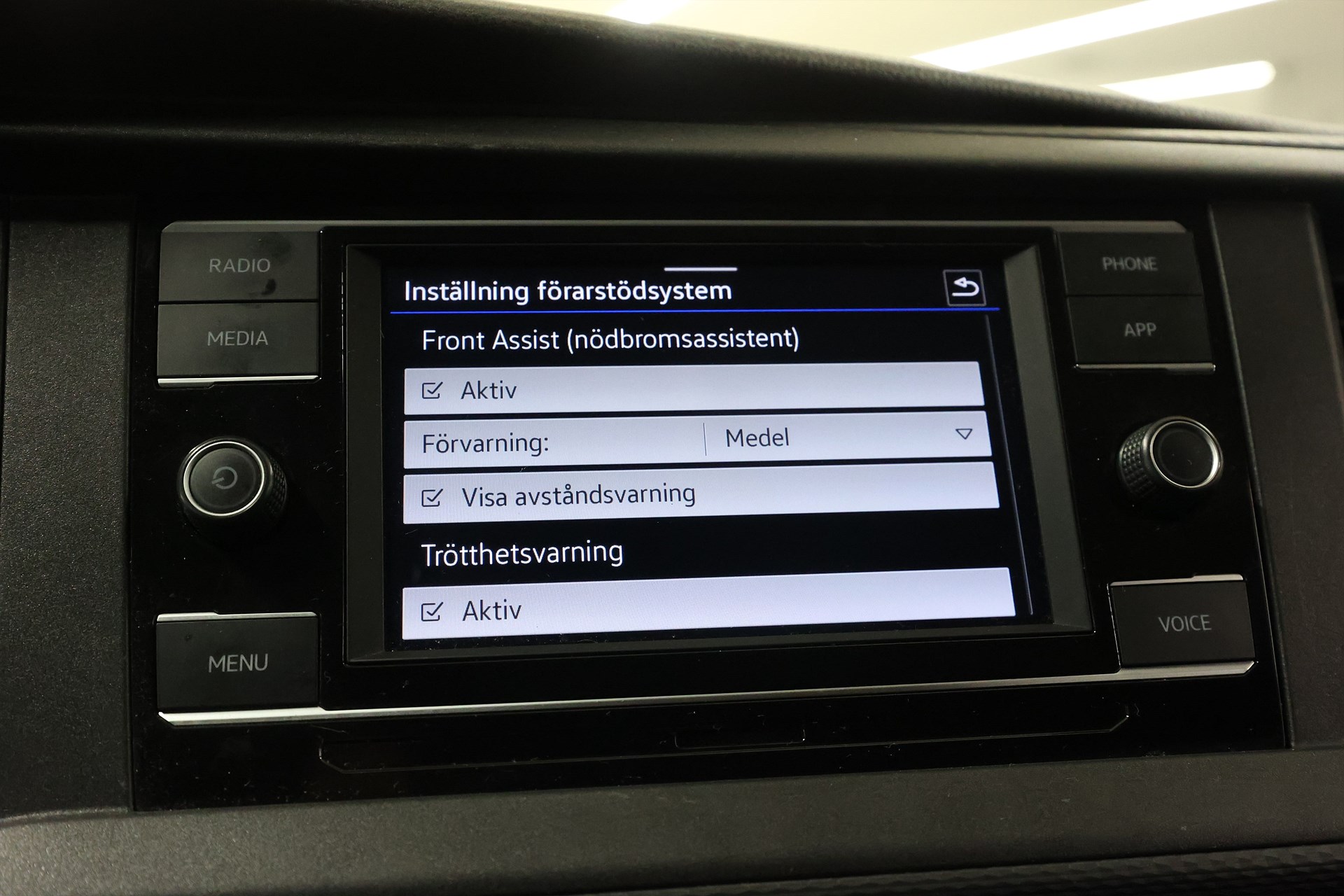 Volkswagen Transporter T30 2.0 TDI 110hk V-Inrett 3-SIts Drag CarPlay PDC