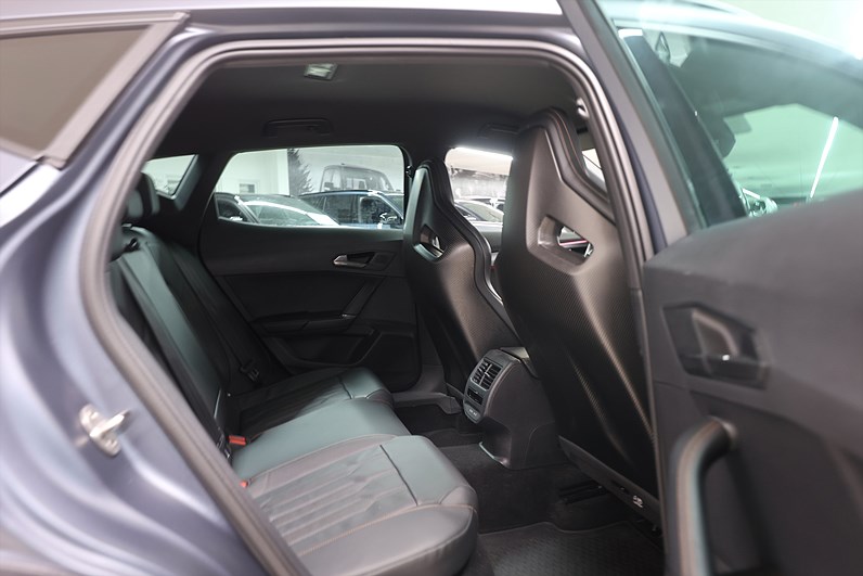 CUPRA Formentor VZ5 390hk Beats 360 Läder