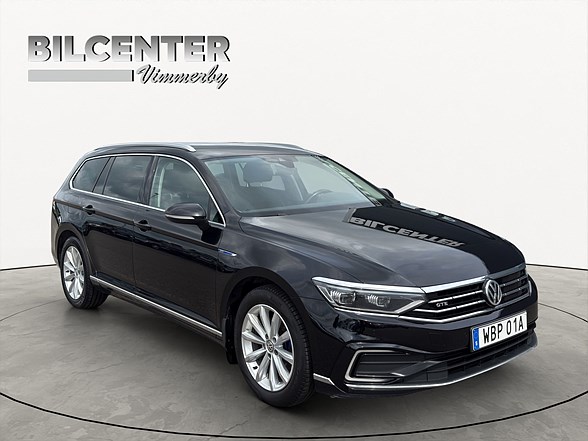 Volkswagen Passat Sportscombi GTE 1.4 TSI Fräsch Drag B-Kamera