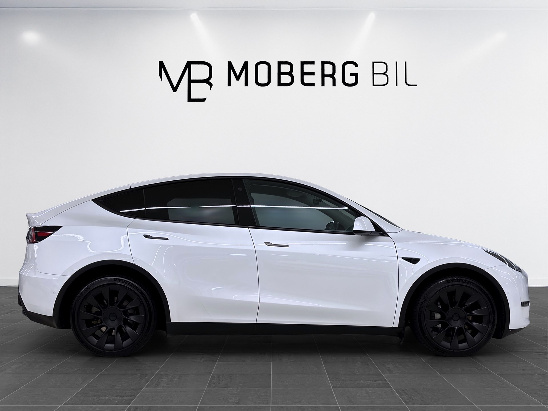 Long Range AWD 514hk Pano Läder Drag B-Kamera