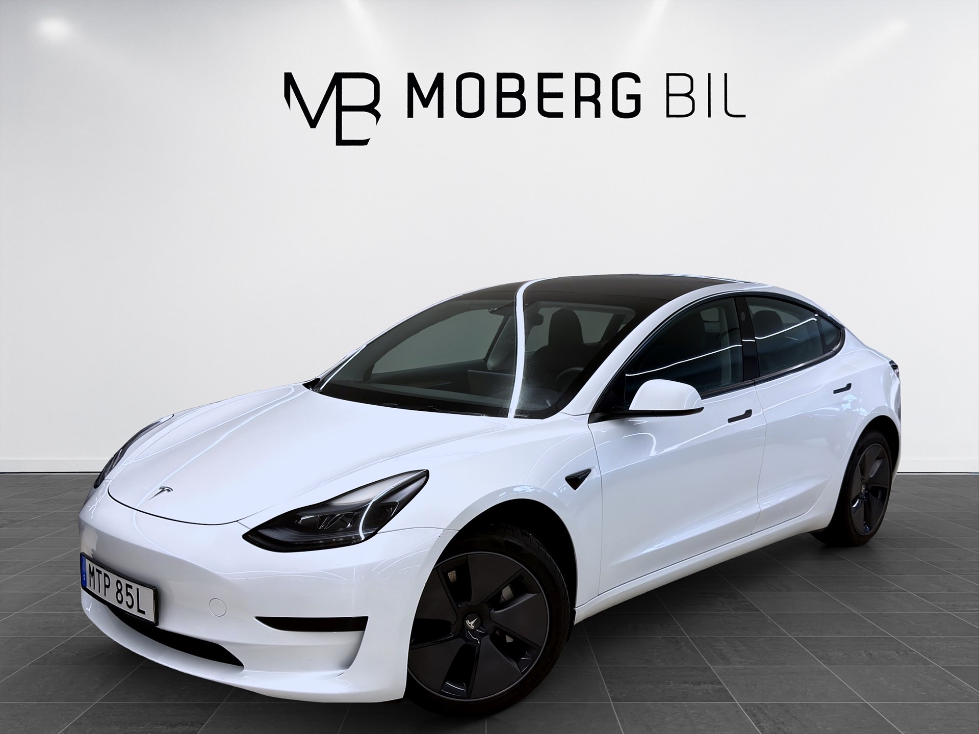 Tesla Model 3 Standard Range 283hk Pano Navi B-Kamera