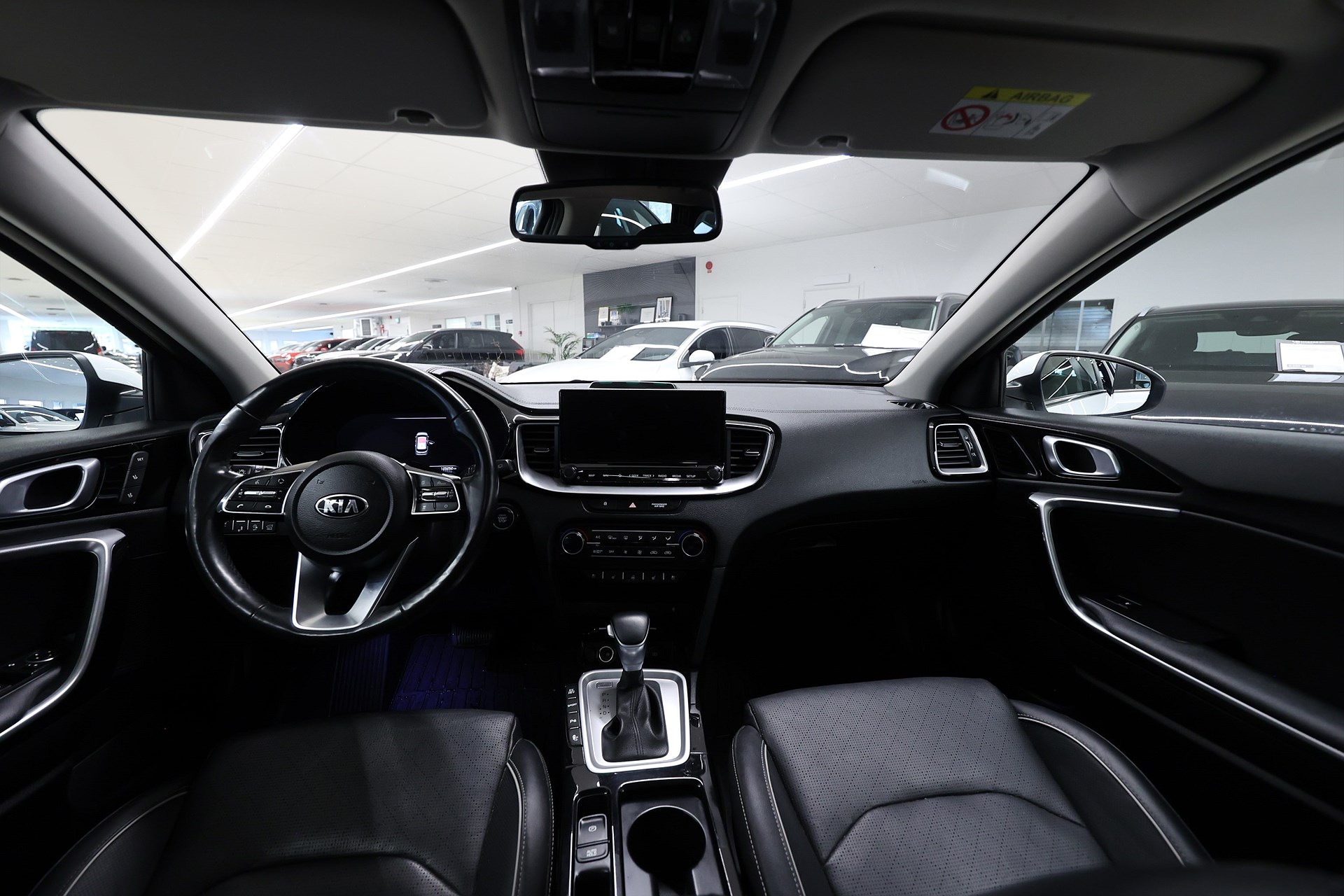 Kia Ceed SW PHEV 141hk Advance Plus 2 Pano B-kamera Navi