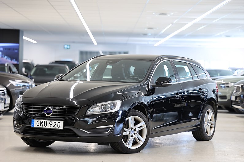 Volvo V60 D5 AWD Plug-in AWD Momentum B-Kamera Drag