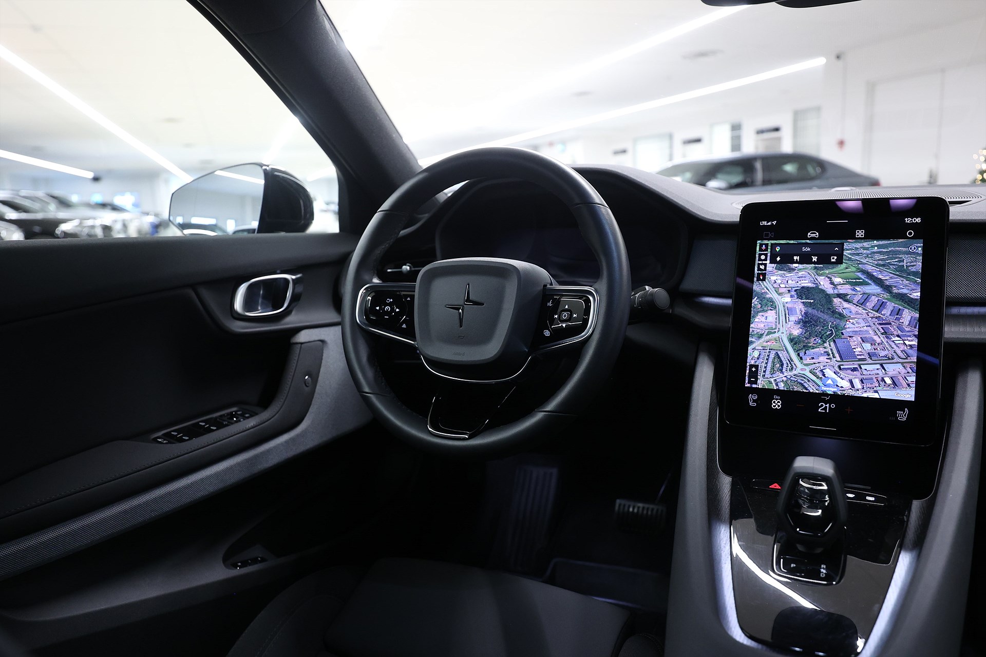 Polestar 2 Standard Range Single Motor 231hk *Hjulkampanj!* Plus H/K Pano MOMS