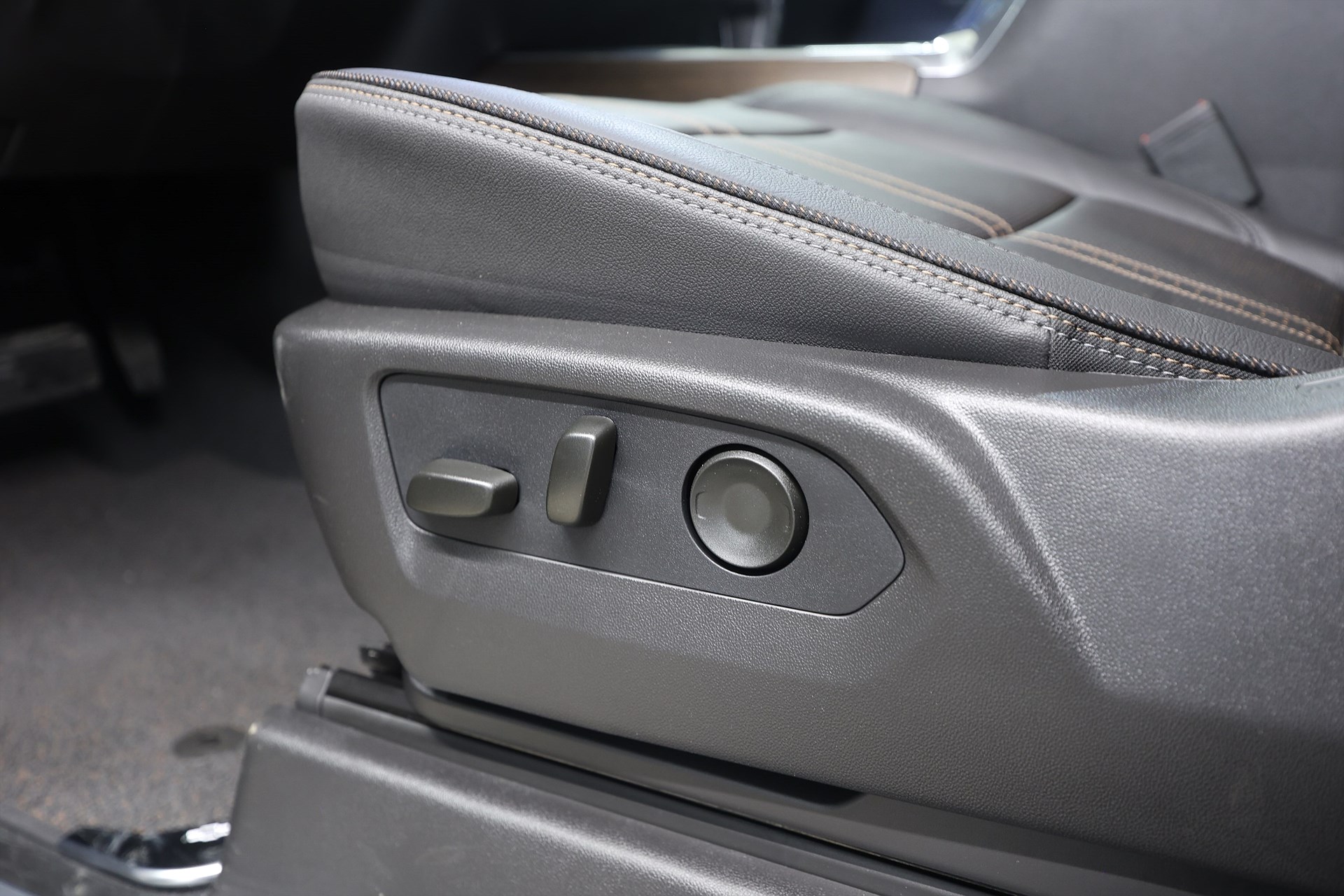 Chevrolet Silverado High Country Midnight Edt 3.0 Duramax BOSE