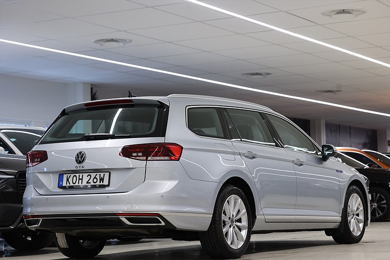 Volkswagen Passat Sportscombi GTE 1.4 TSI 218hk *Hjulkampanj!*