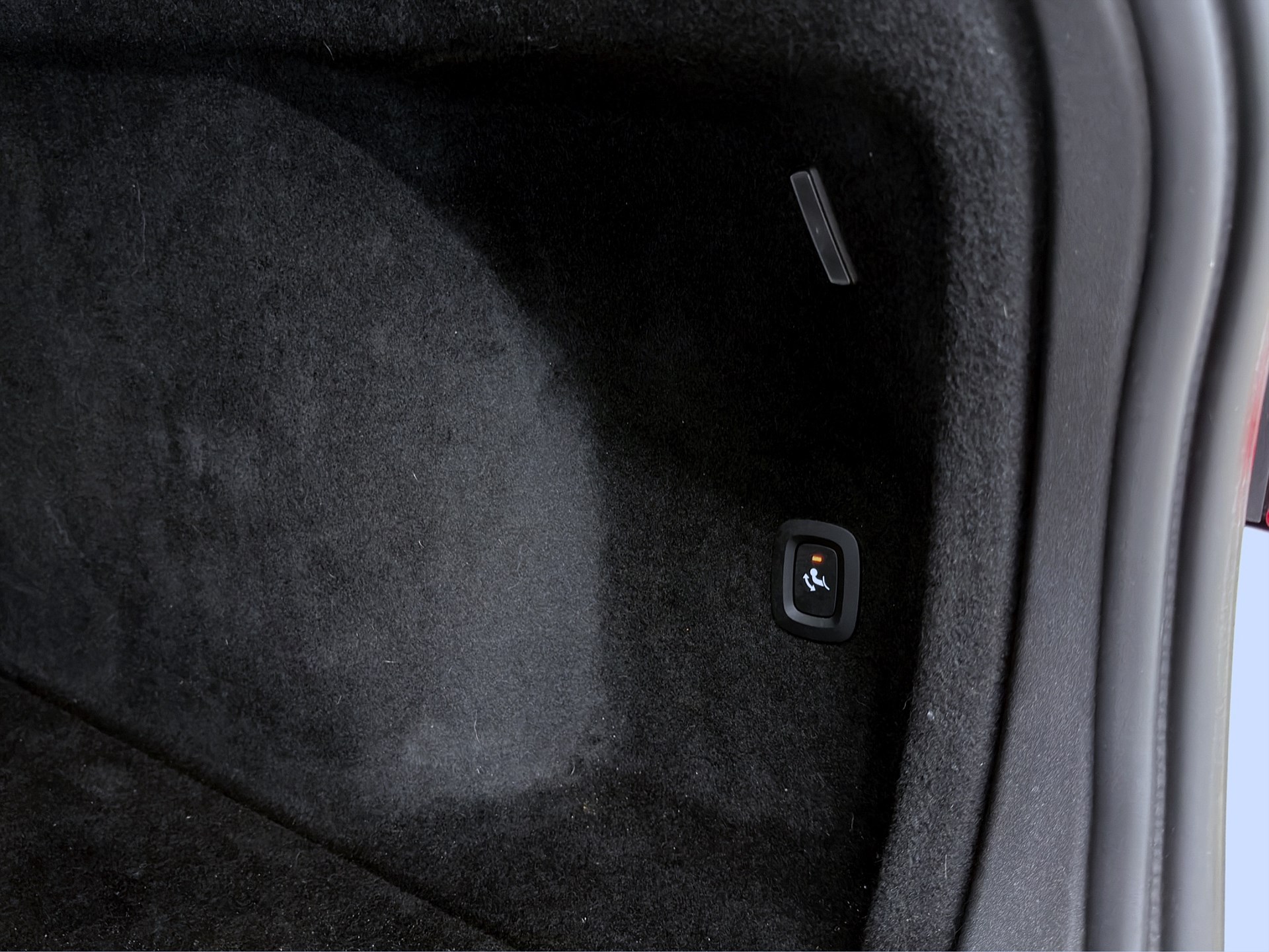 Volvo V60 T4 190hk R-Design H/K HUD Drag 360 Pano Navi