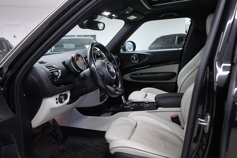 Mini Cooper S ALL4 Clubman 192hk *Hjulkampanj!* Chili Pano JCW Ratt Läder