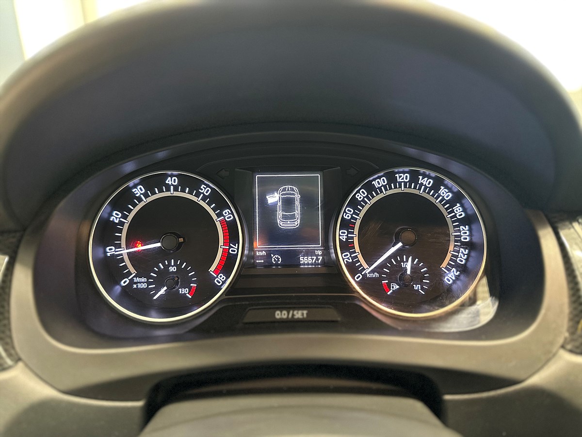Škoda Rapid – bild 17