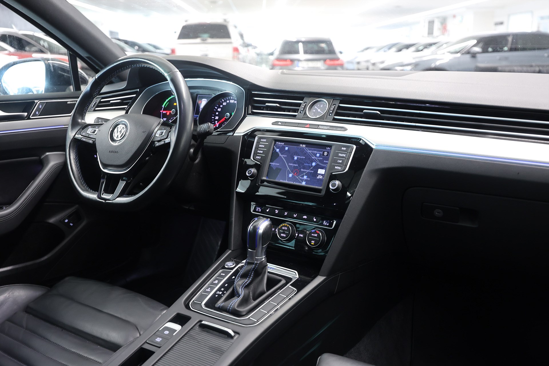 Volkswagen Passat SC GTE 1.4 TSI 218hk Nappa Nynaudio Pano