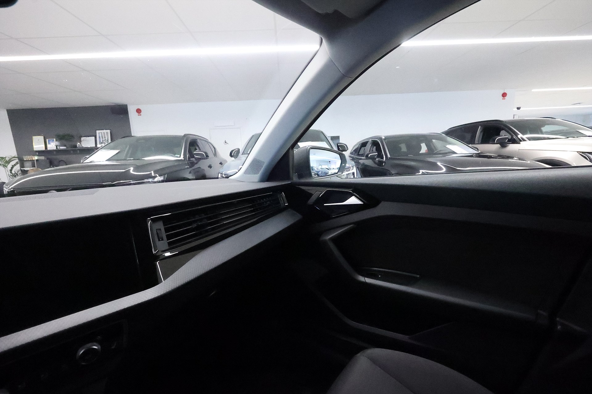 Audi A1 Sportback 30 TFSI 116hk Proline CarPlay Cockpit PDC