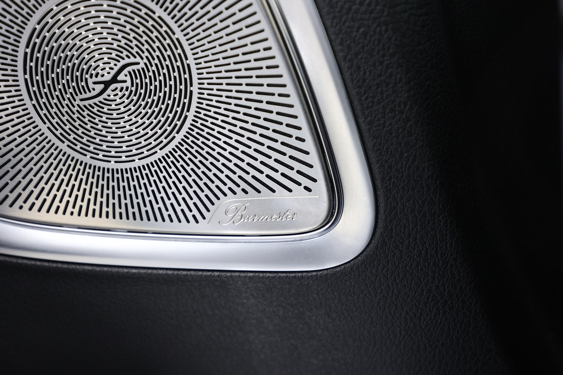 Mercedes-Benz C 220 T d 4M 200hk AMG Night Pano Burmester