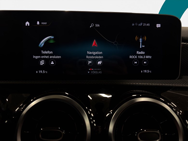 Mercedes-Benz A 180 7G-DCT Progressive Navi, 3 brukare 2019, vit – bild 15 av 25, begagnad hos Niber i Järfälla