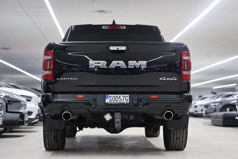 RAM 1500 Crew Cab 5.7 V8 HEMI 4x4 395hk Limited H/K Taklucka