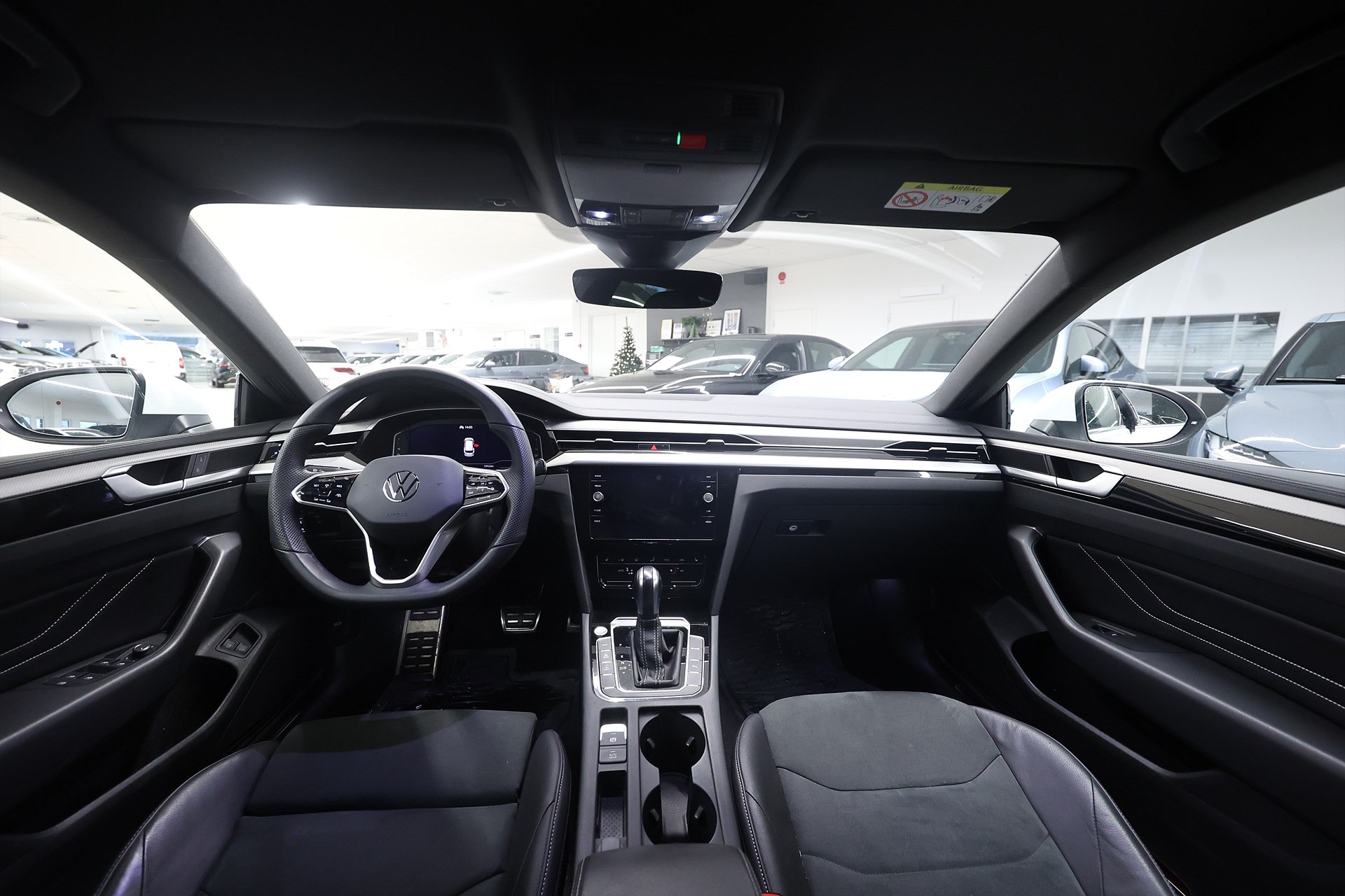 Volkswagen Arteon SB eHybrid 218hk *Hjulkampanj!* R-Line Drag