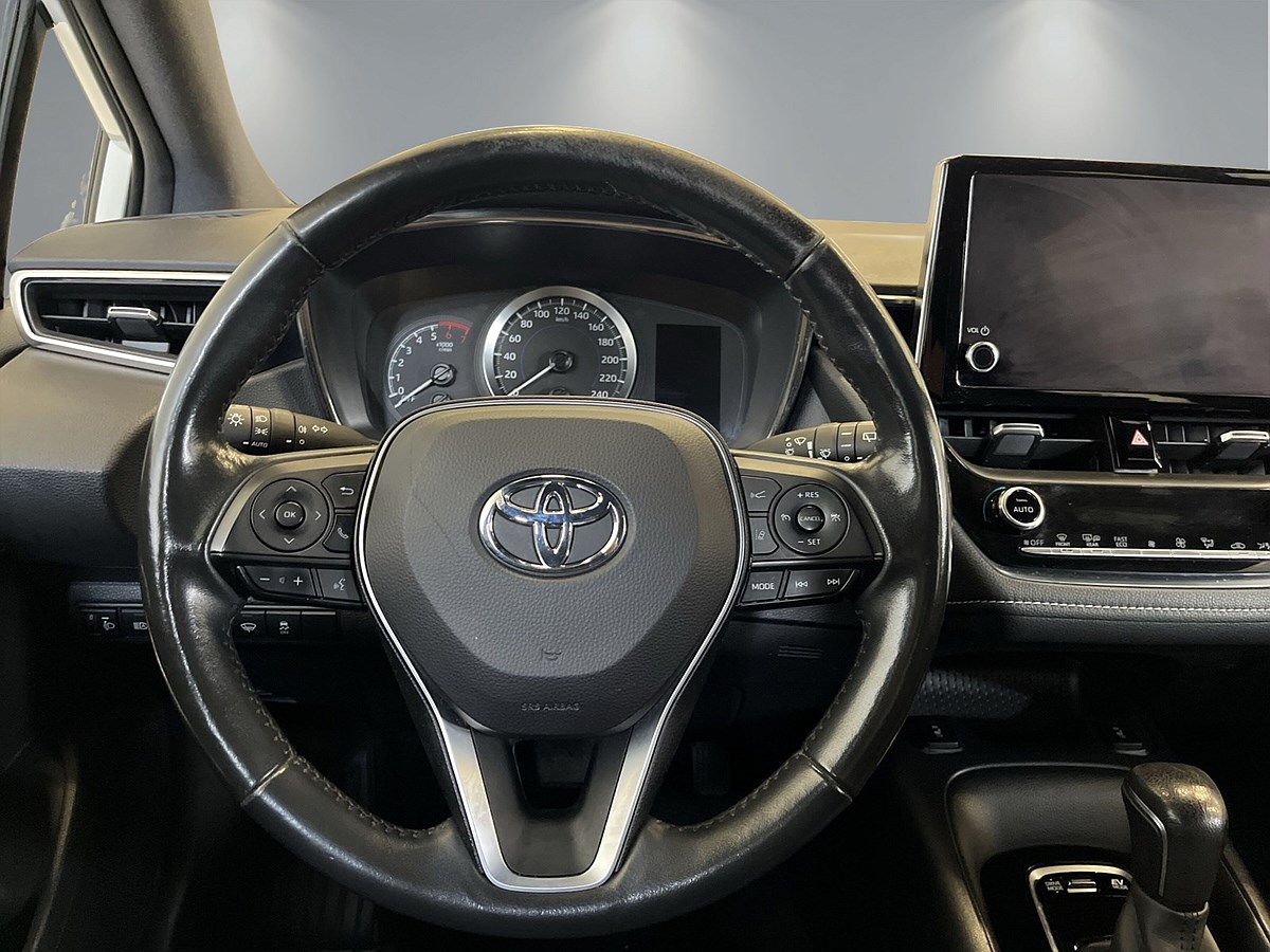 Toyota Corolla Touring Sports Hybrid e-CVT, 122hk, 2022