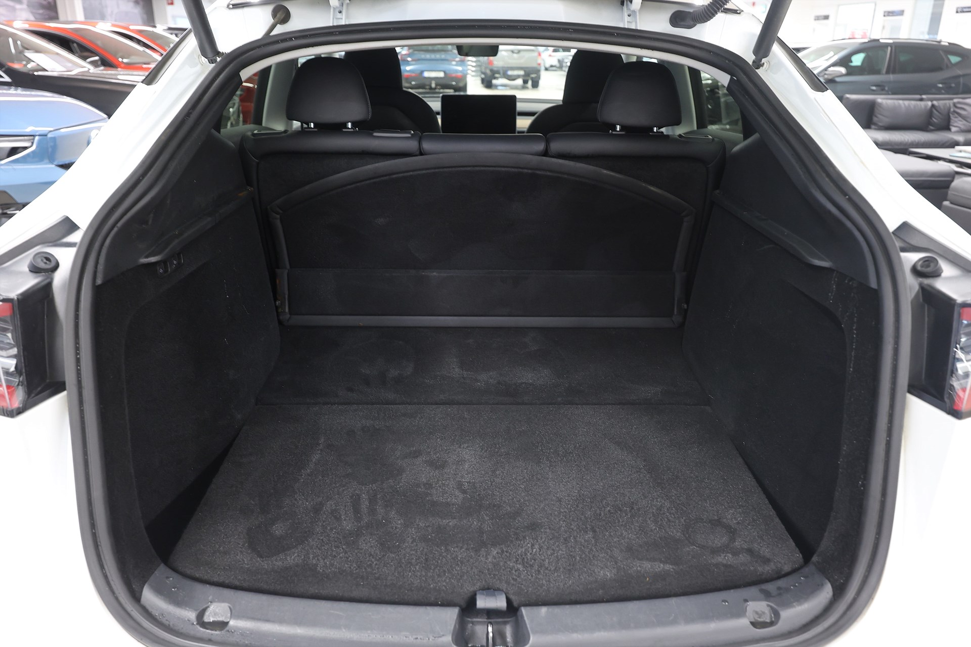 Tesla Model Y Long Range AWD 514hk *Kampanj!* AP Pano Drag