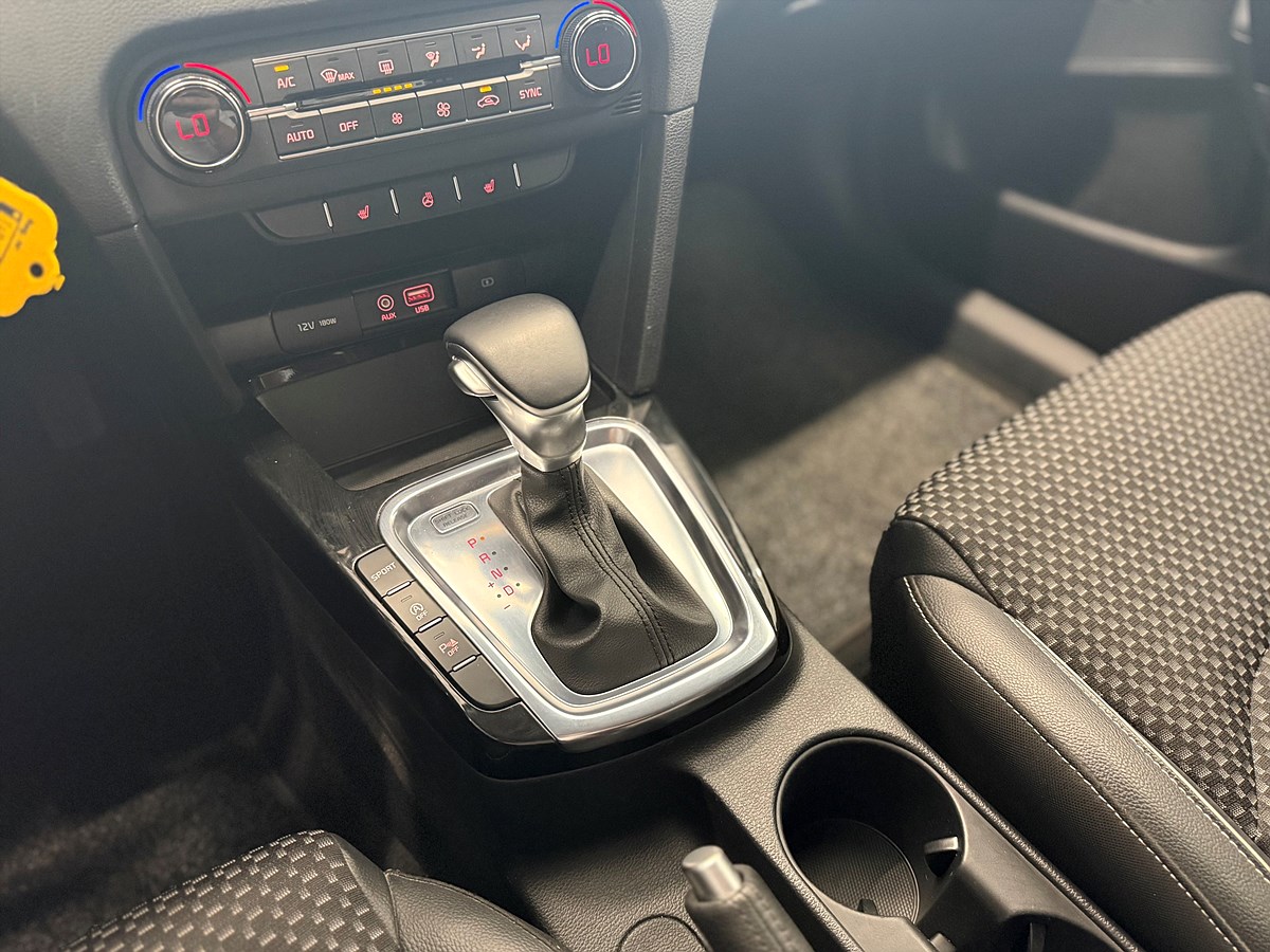 Kia Ceed – bild 19
