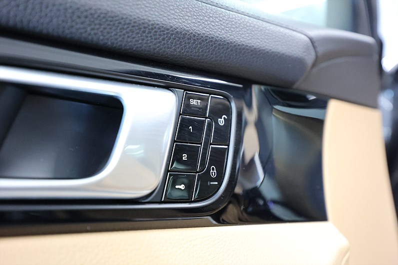 Porsche Panamera 4 Sport Turismo Pano PASM BOSE Chrono 21