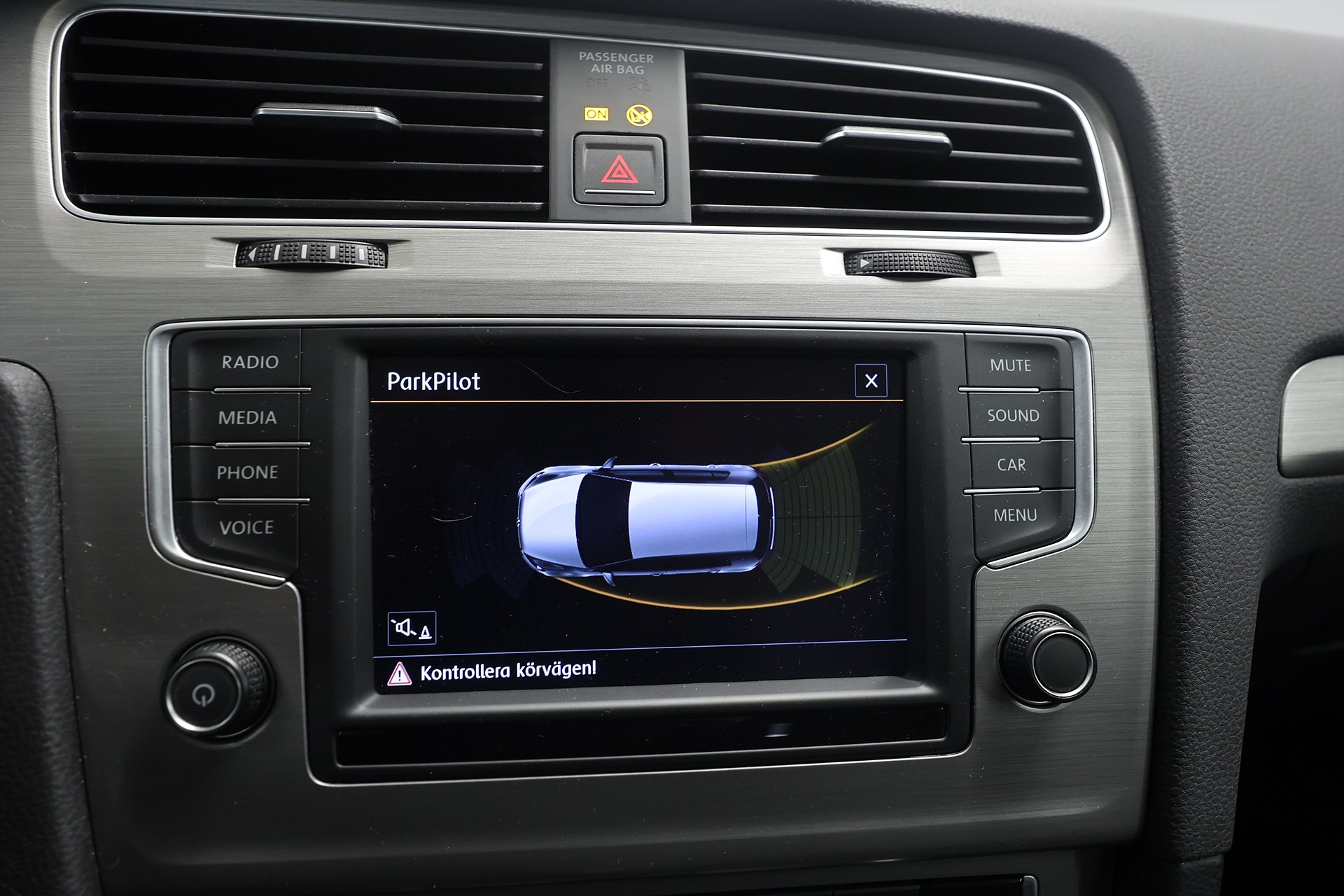 Volkswagen Golf 1.6 TDI 4Motion 110hk Base PDC CarPlay