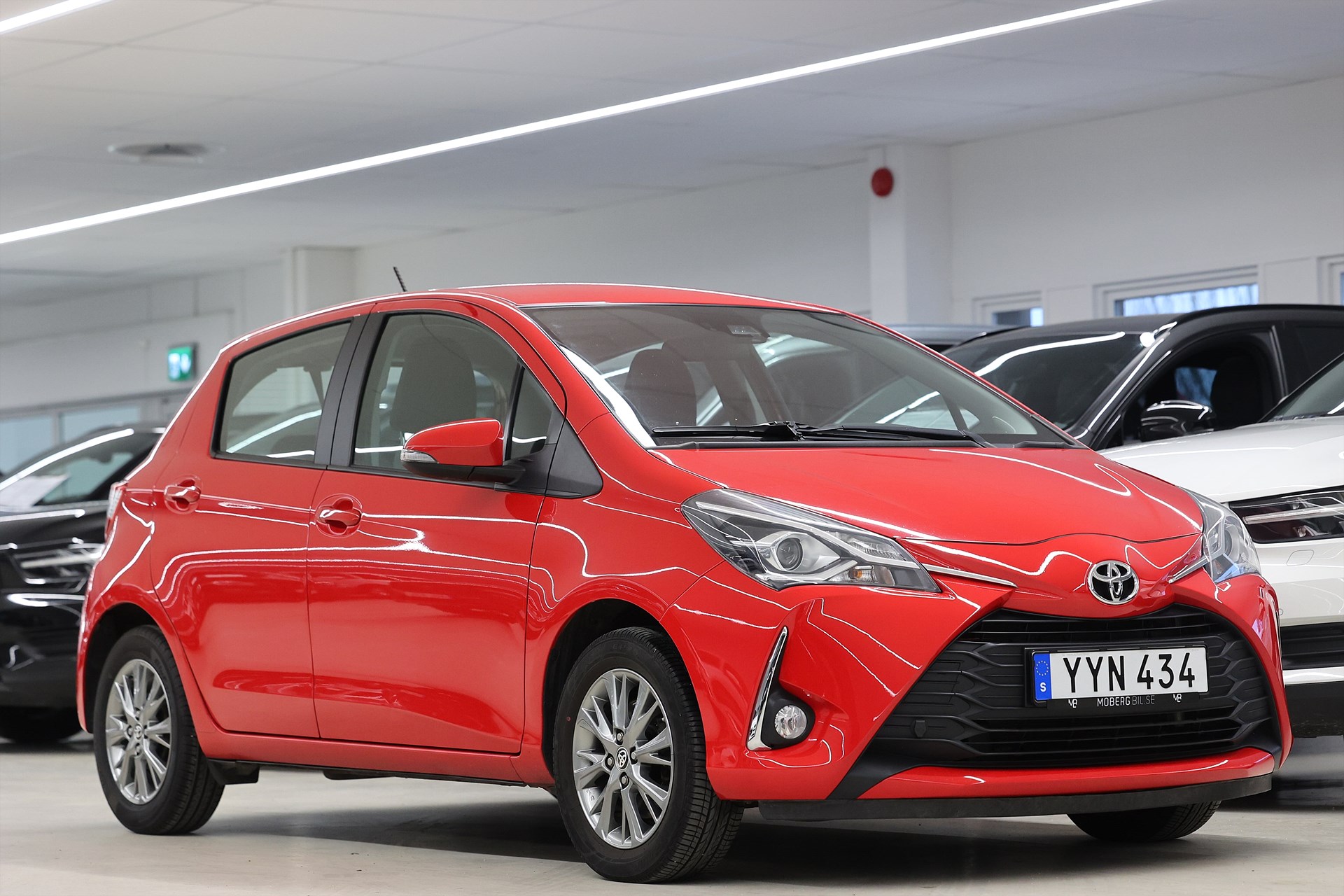 Toyota Yaris 1.5 111hk *Hjulkampanj!* Active B-kamera Bluetooth Farth