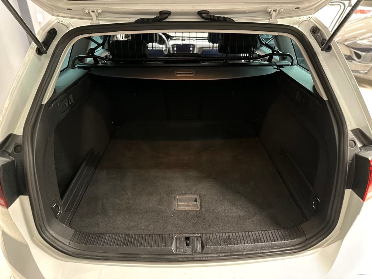 Volkswagen Passat Variant – bild 5