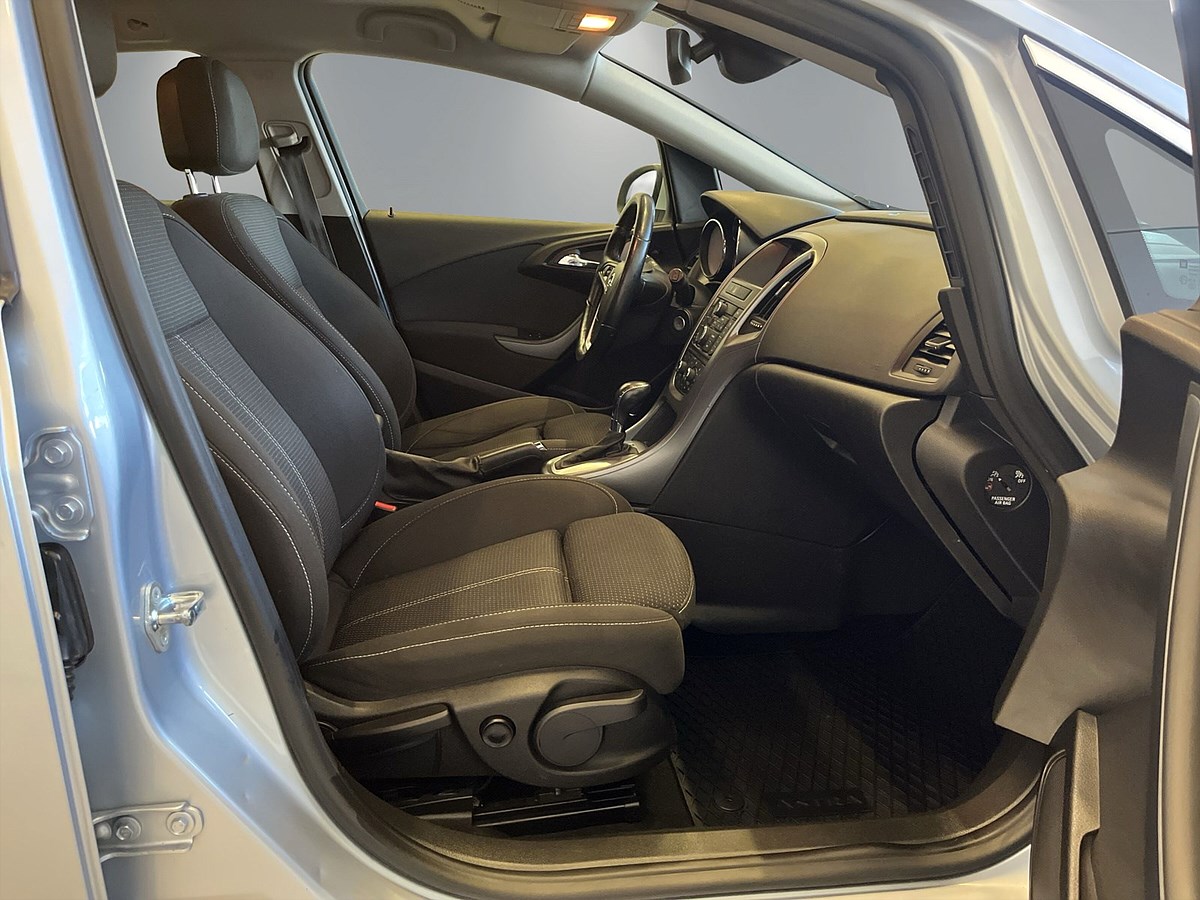 Opel Astra Sports Tourer 1.4 Turbo Automatisk, 140hk, 2016