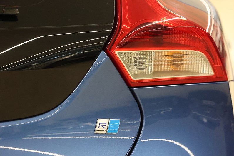 Volvo V40 D2 120hk R-Design Värmare PDC