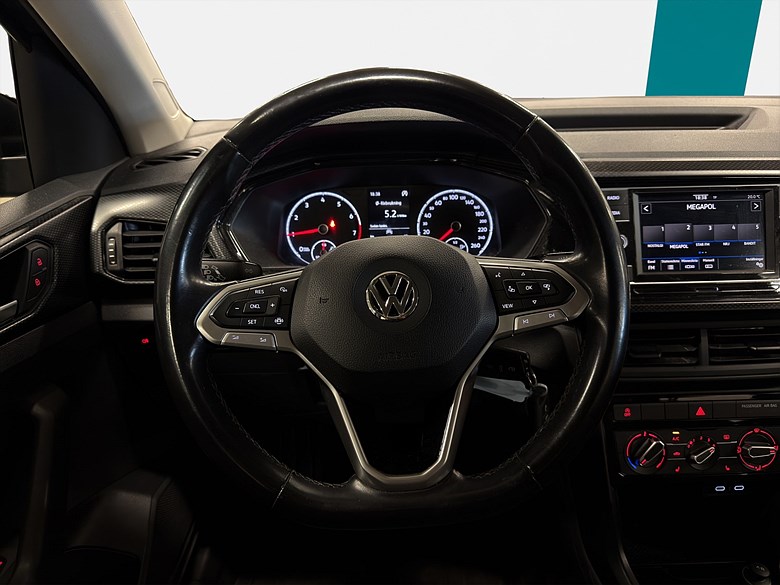 Volkswagen T-Cross 1.0 TSI, NYSERVAD, V-hjul, FR 2,99% 2020, svart – bild 14 av 17, begagnad hos Niber i Järfälla