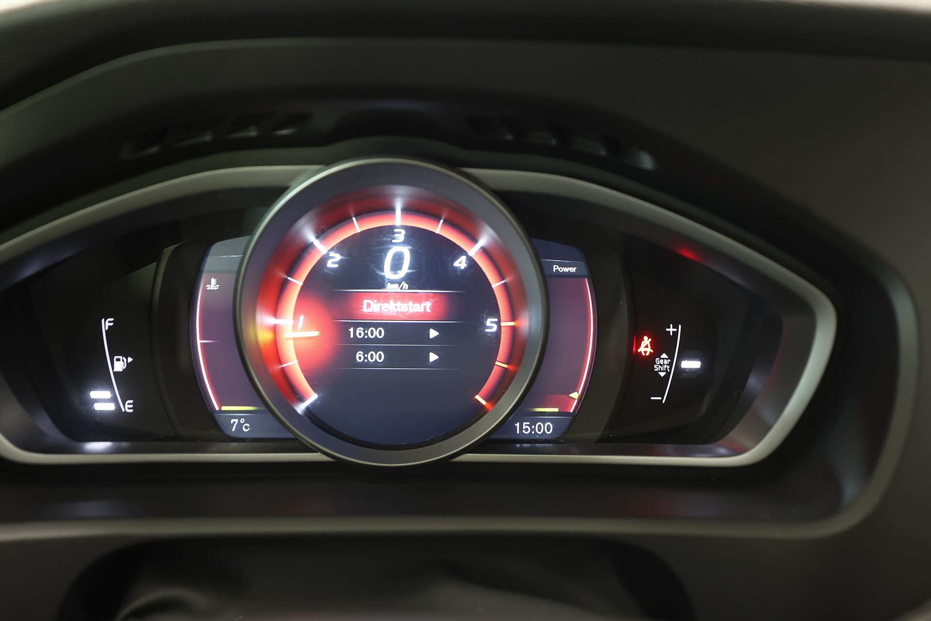 Volvo V40 D2 120hk Business Adv Keyless B-kamera Värmare