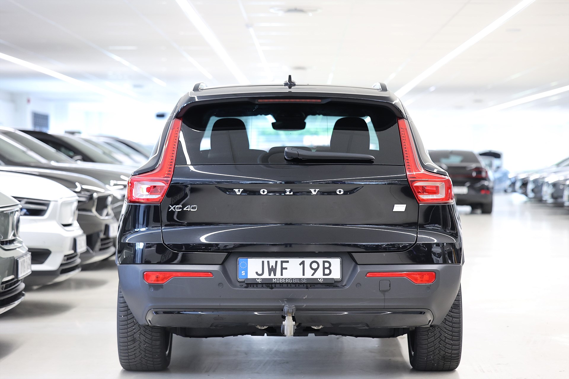 Volvo XC40 P6 Recharge Core B-kamera Drag Keyless MOMS