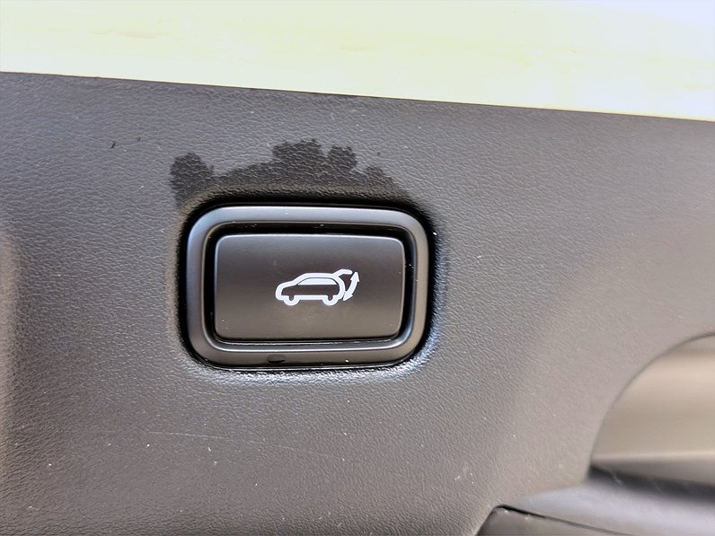 Kia EV6 77.4 kWh 228hk Helg på Moberg! Base Läder 360 Keyless