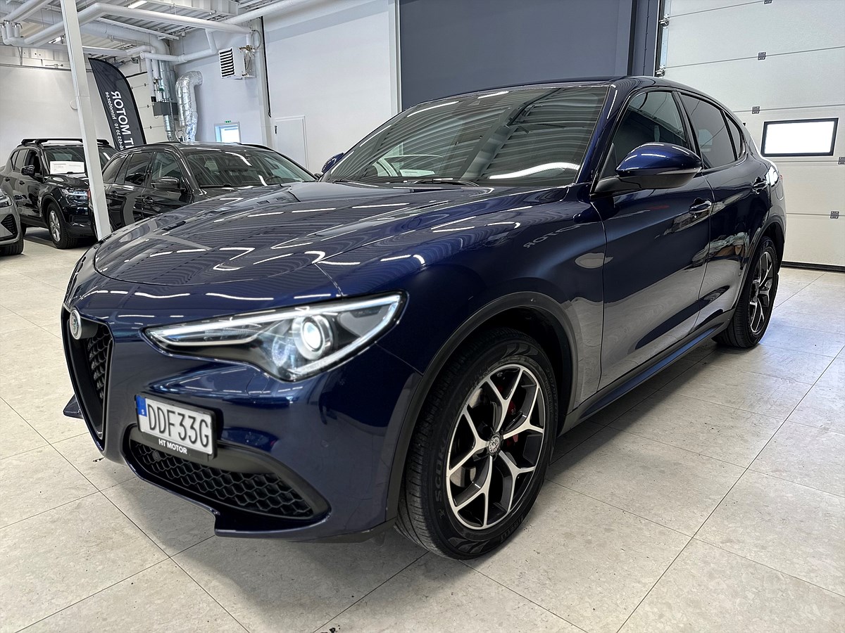 Alfa Romeo Stelvio – bild 5