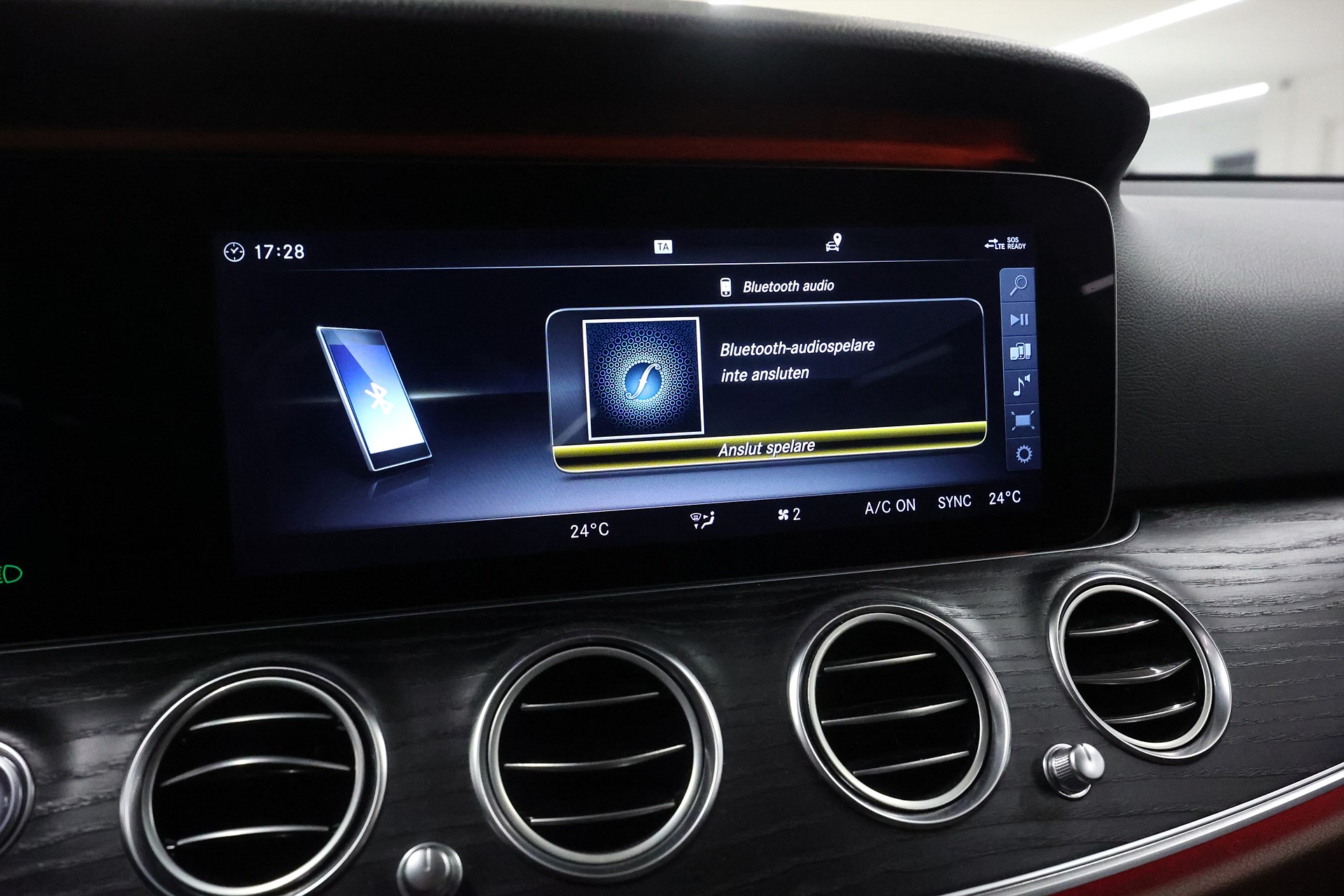 Mercedes-Benz E 220 T d 194hk Avantgarde HUD 360 Drag Läder