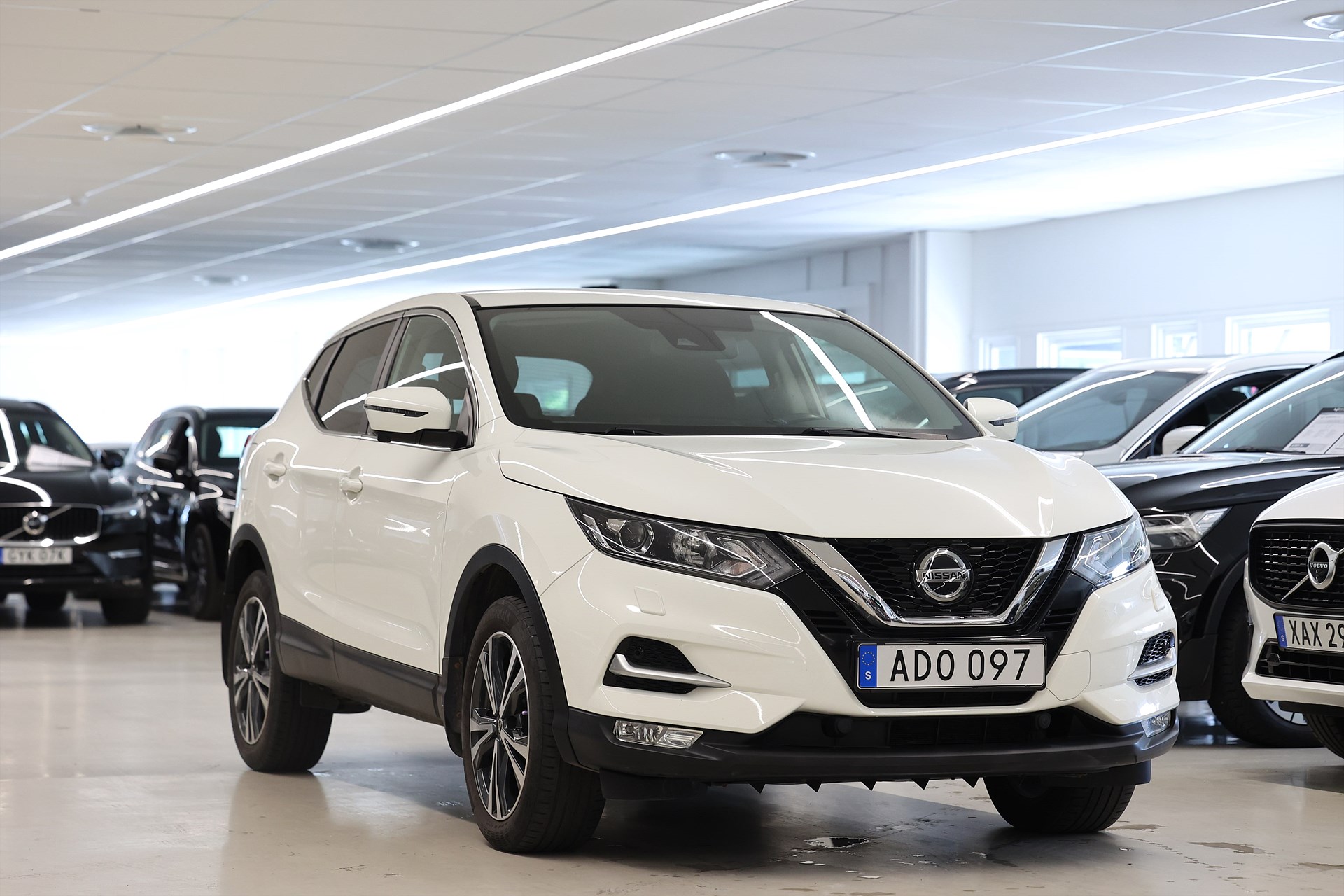 Nissan Qashqai 1.2 DIG-T 360-kamera Navi Drag PDC